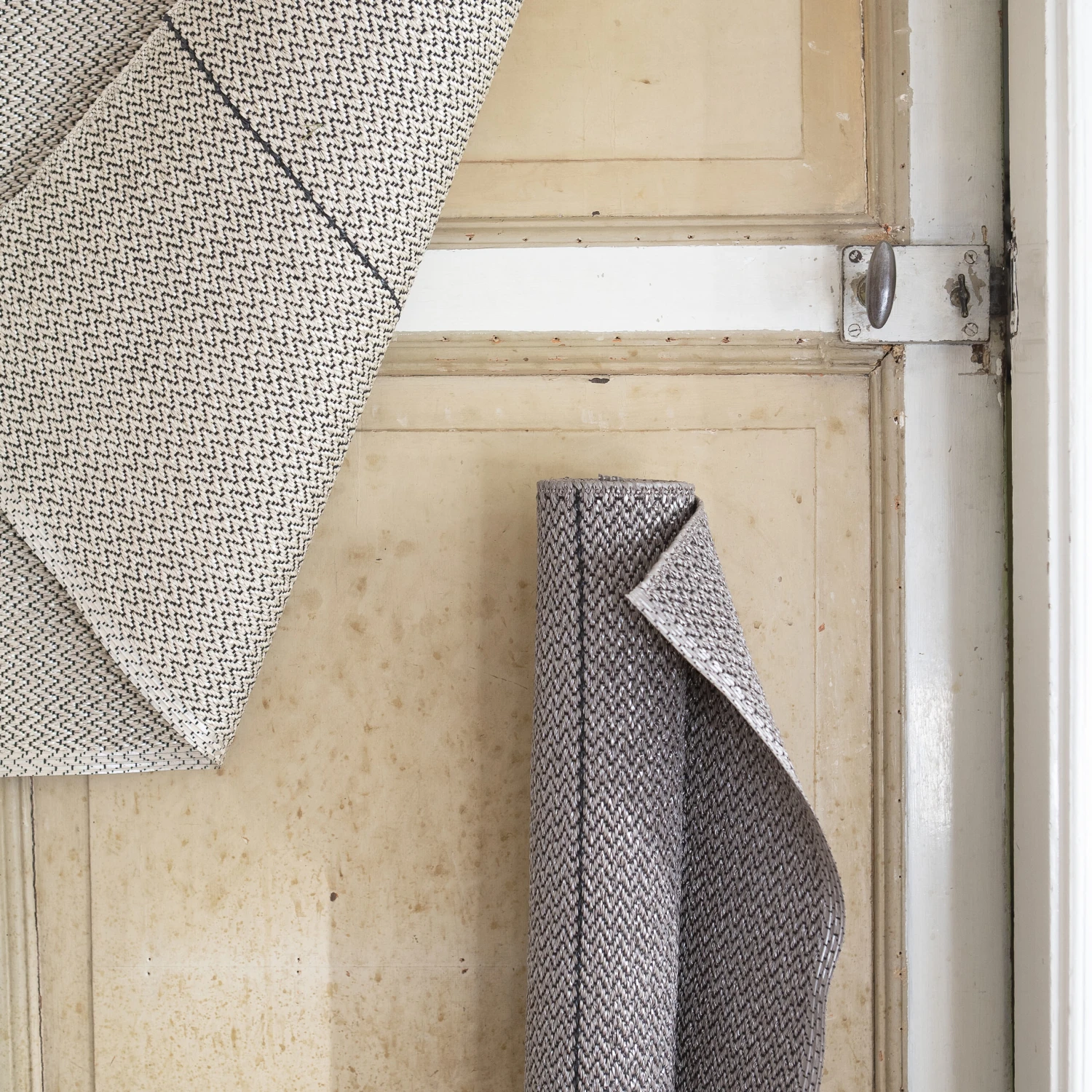 Lily Kunststof Kleed 170x250 Cm 4 Lily Kunststof Kleed 170x250 Cm - Afbeelding 4