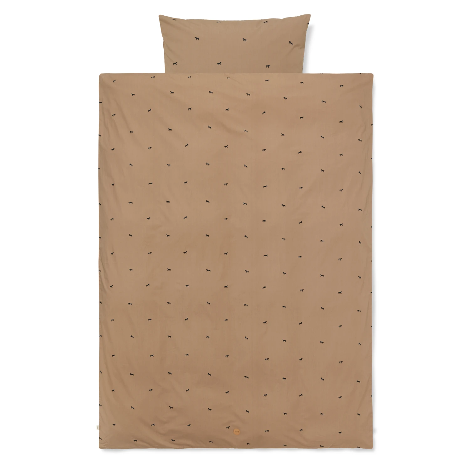 Ferm LIVING Horse Beddengoedset Tan 1 Ferm LIVING Horse Beddengoedset Tan