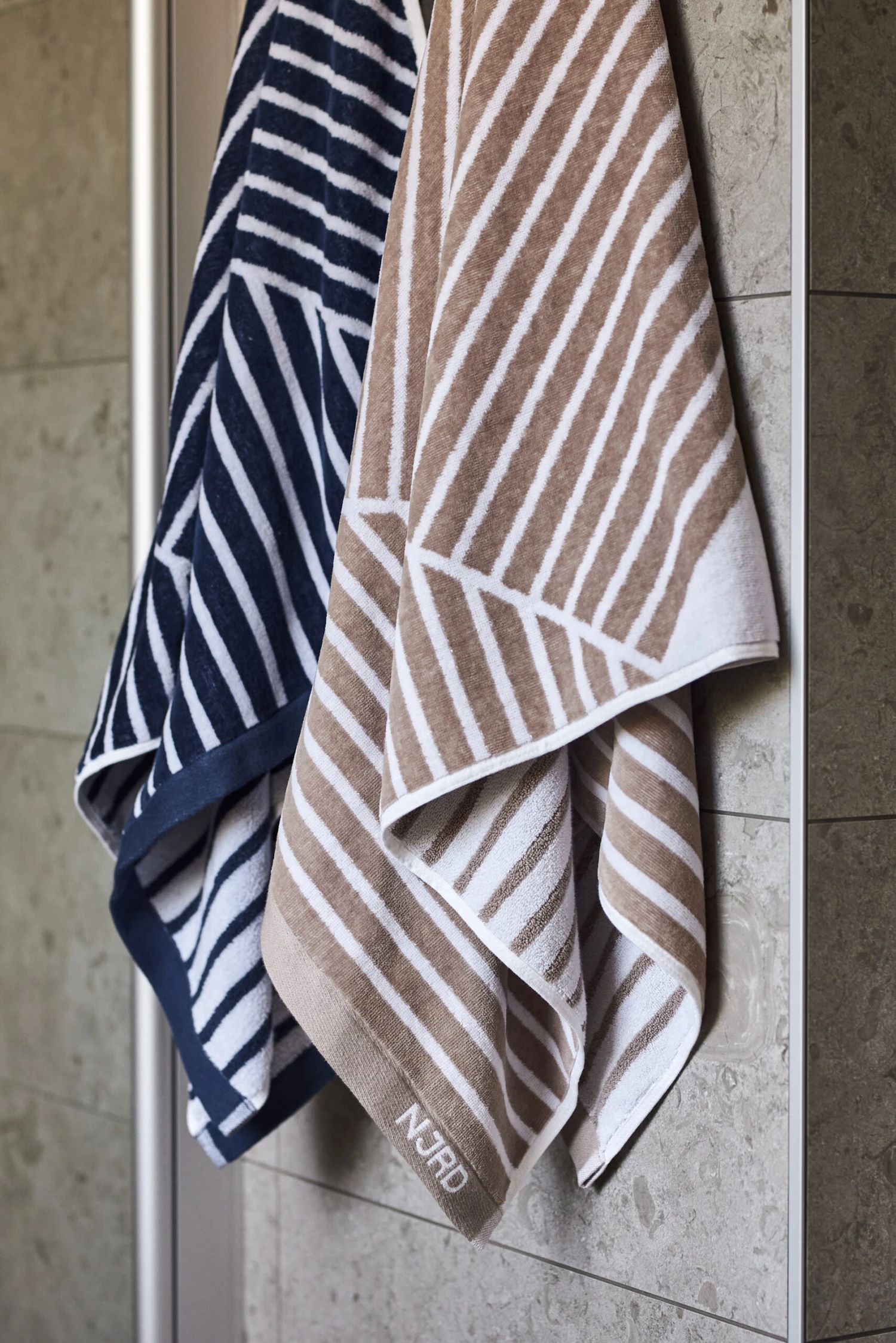 Stripes Badhanddoek 70 X 140 Cm 7 Stripes Badhanddoek 70 X 140 Cm - Afbeelding 7