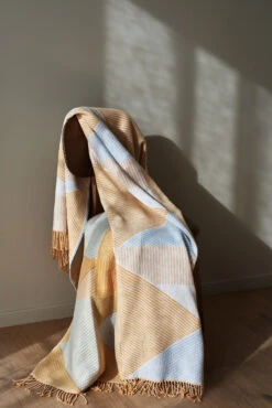 Metric Focus No. 2 Katoenen Plaid 130x185 Cm 10 Metric Focus No. 2 Katoenen Plaid 130x185 Cm -Home Textielwinkel 504927 01 20 EnvironmentImage 3 741ac6eebb