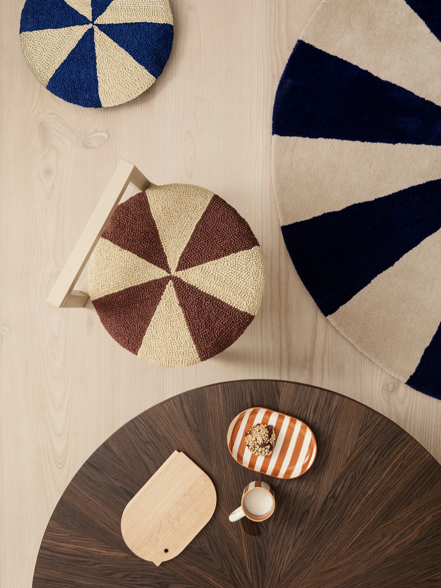 Ferm LIVING Arch Rond Kussen Ø40 Cm 2 Ferm LIVING Arch Rond Kussen Ø40 Cm - Afbeelding 2