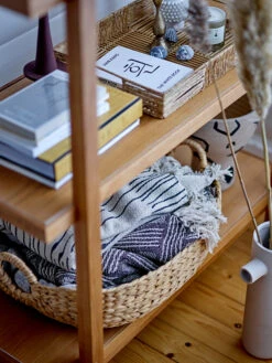 Bloomingville Ghina Plaid 130x160 Cm 9 Bloomingville Ghina Plaid 130x160 Cm -Home Textielwinkel 508710 01 4 EnvironmentImage cad9e36a1e