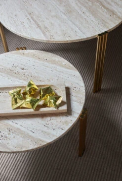 AYTM Redono Vloerkleed Taupe 5 AYTM Redono Vloerkleed Taupe -Home Textielwinkel 511427 01 5 EnvironmentImage 866bf85afb