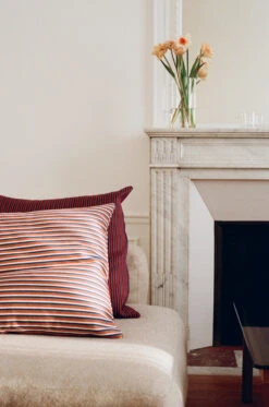 Hay Ribbon Kussen 60x60 Cm -Home Textielwinkel 567346 01 5 EnvironmentImage 74fd0babc9