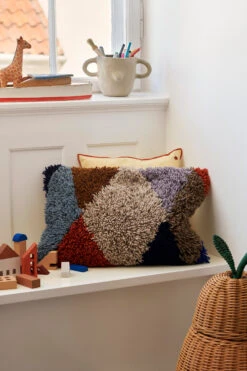 Ferm LIVING Harlequin Kussen 40x60 Cm 6 Ferm LIVING Harlequin Kussen 40x60 Cm -Home Textielwinkel 570384 01 40 EnvironmentImage 414d7e0c52