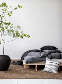 Noelle Kussenhoes Linnen 50x50 Cm -Home Textielwinkel 571574 01 4 EnvironmentImage 4320453301