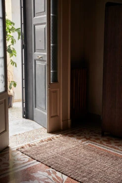 Ferm LIVING Athens Gangloper -Home Textielwinkel 579963 01 31 EnvironmentImage 6d34e913fe