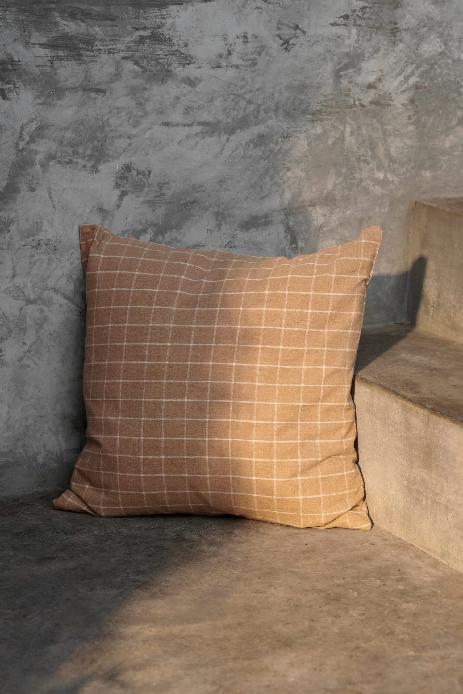 Ferm LIVING Brown Kussen 50x50 Cm 2 Ferm LIVING Brown Kussen 50x50 Cm - Afbeelding 2